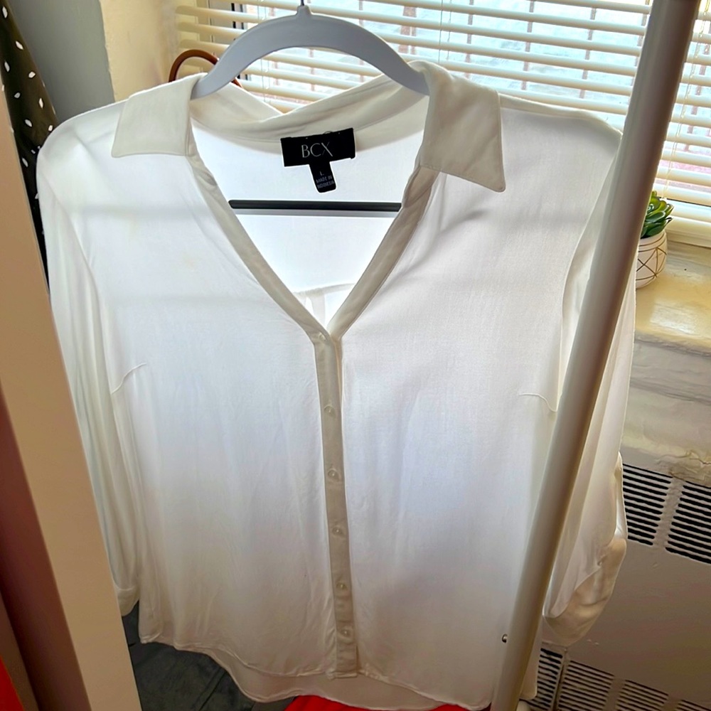 BCX White Collared Button-down Blouse